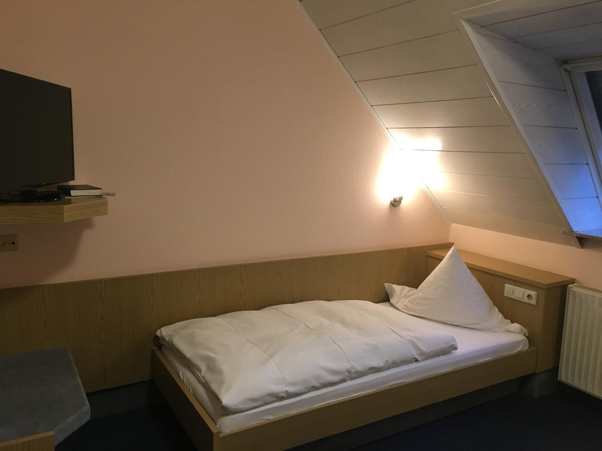 Zip Hotel Lingenfeld Экстерьер фото