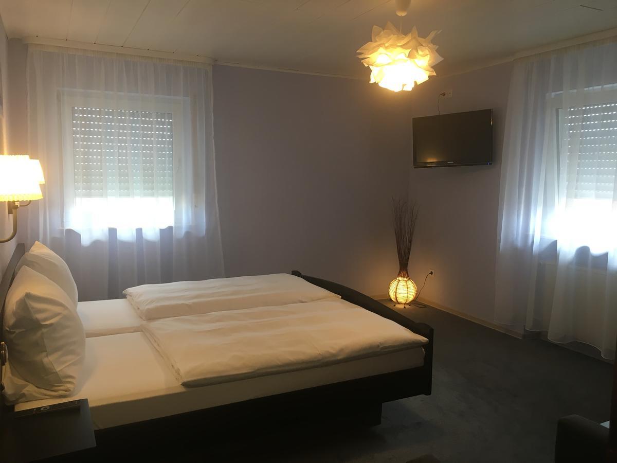 Zip Hotel Lingenfeld Экстерьер фото
